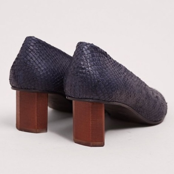 NEW COCLICO Wumo salmon skin pitch marino low heel - Picture 2 of 12